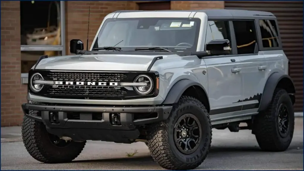 Ford Bronco 2026 with Hybrid Power and 418HP Engine: Massive Discount for First Buyers 1 Ford Bronco 2026 with Hybrid Power