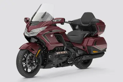 Honda Gold Wing 2025 with 1833 CC Power & Smart Ride Tech: Huge Discount at ₹75,999 2 Honda Gold Wing Smart Ride Tech