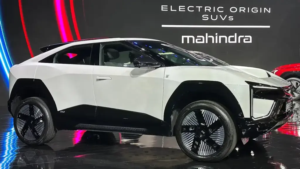 Mahindra BE 6 EV Launch! 500KM Range SUV with Bumper Sale Offers! 3 Mahindra BE 6 EV