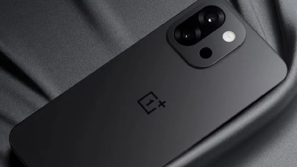 OnePlus 13T 5G with 200MP Camera and 120W Fast Charging: Available at ₹10,499 with Massive Discounts 3 OnePlus 13T 5G 2025