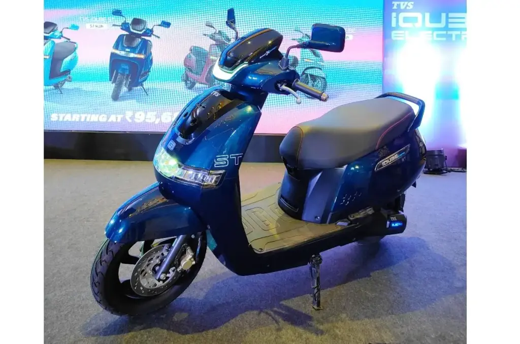 TVS iQube Electric 2025 with 500KM Range & 3-Hour Fast Charging – Bumper Deal for Urban Riders! 3 TVS iQube Electric 2025 Bumper Deal