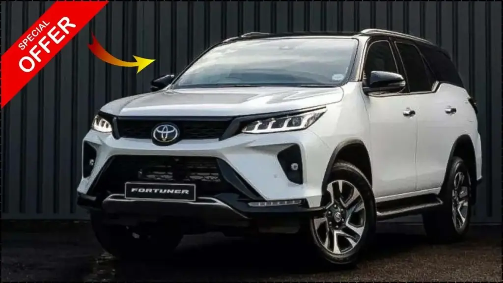 Toyota Fortuner 2025 Review – Luxury SUV with Strong Engine & Updated Features – Bumper Offers! 1 Toyota Fortuner 2025 Review