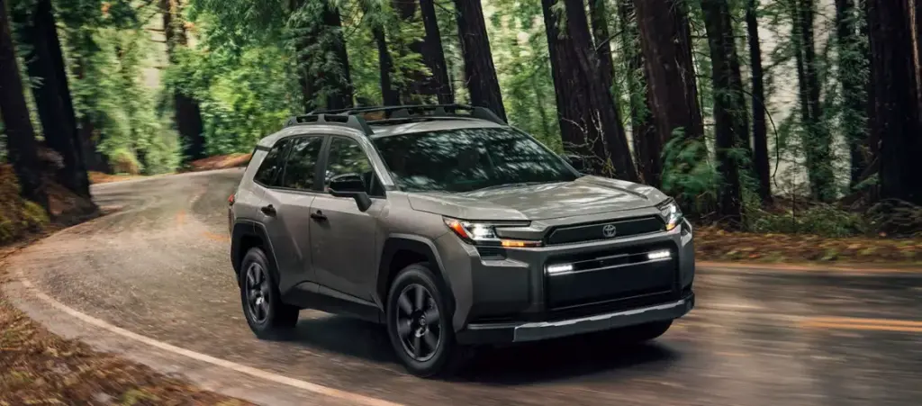 Toyota RAV4 2026 Hybrid SUV with 32 kmpl Mileage & Futuristic Design: Huge Discount & ₹9,500 EMI Deal 3 Toyota RAV4 2026 Hybrid SUV Design