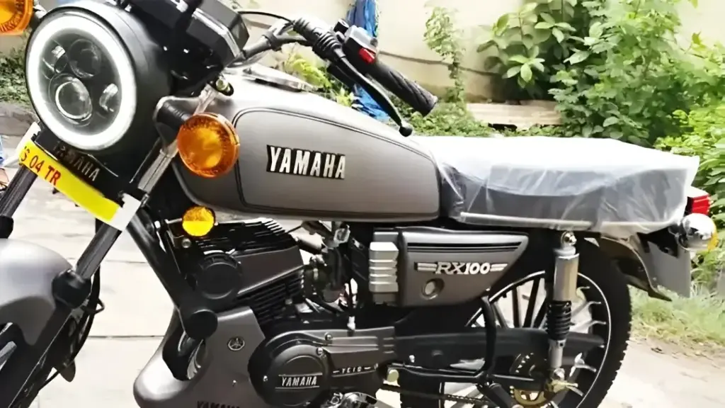 Yamaha RX100 2025 Reborn! 298cc Retro Beast for ₹65,000 – Don’t Miss This Dhamaka Sale! 2 Yamaha RX100 2025 Reborn Retro Beast
