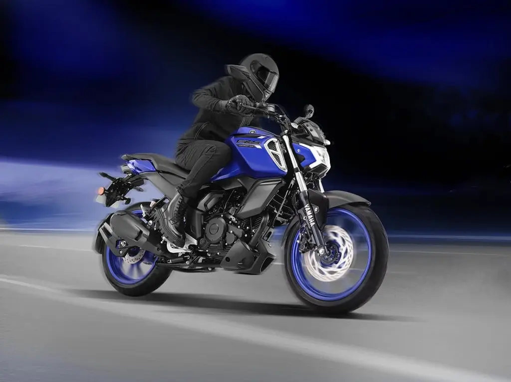 Yamaha FZ-S Hybrid 2026 with 60km/l Mileage & Smart Tech – Massive Discount on First Sale 4 Yamaha FZ-S Hybrid Massive Discount