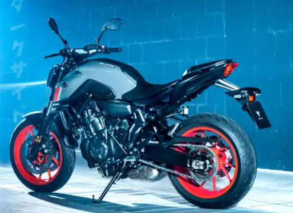 Yamaha MT-07 2025 Launch with CP2 Engine, Premium Design & Smart Tech – Bumper Deal for Performance Enthusiasts 3 Yamaha MT-07 2025 Bumper Deal