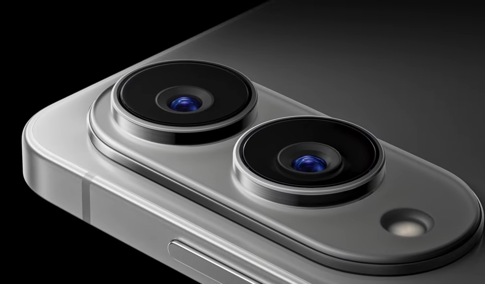 Samsung Galaxy S25 Edge: 200MP Camera Monster with Stunning Curved Display Leaks Out! 2 Premium Camera Quality of Samsung Galaxy S25 Edge