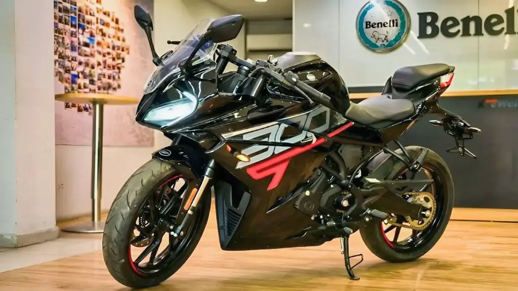 Keeway RR 300 Launch Deal